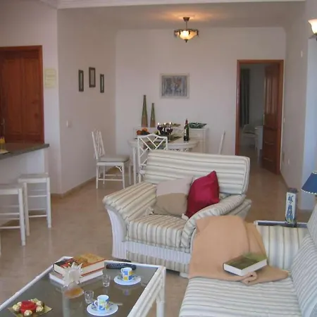 Vila Puerto Del Carmen Sleeps 6 Pool Wifi T691347 Puerto del Carmen (Lanzarote)